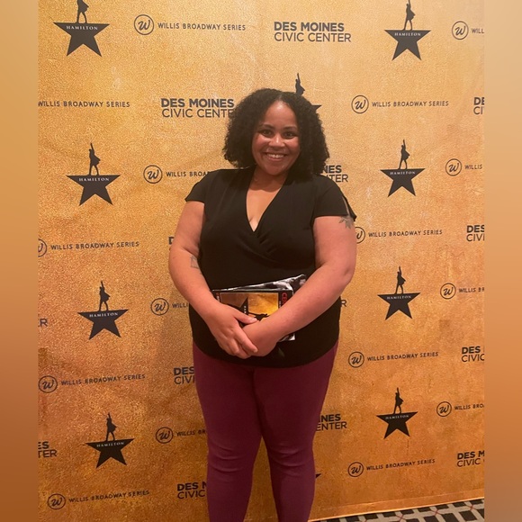 Adriana | Onslaught of Secondhand Joy - Picture 13 of 14